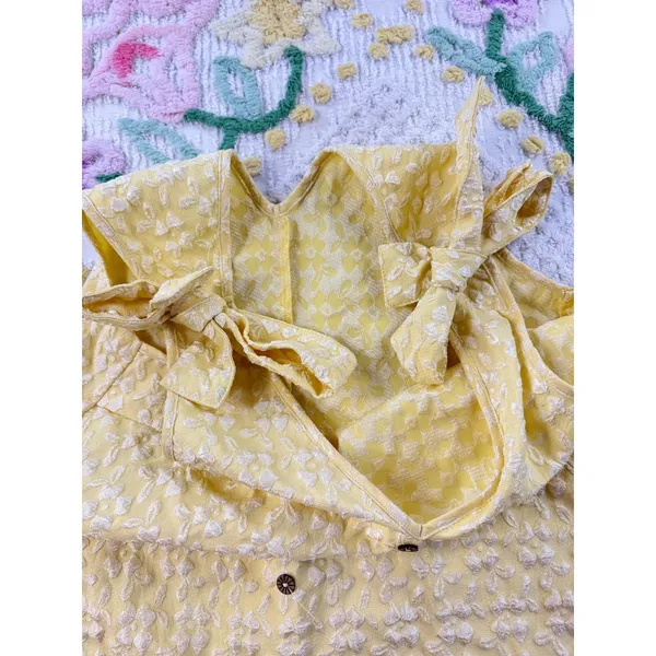 SHEIN Yellow‎ Textured Floral Tie Shoulder Ruffle Hem Mini Dress Size 6 M - Image 6