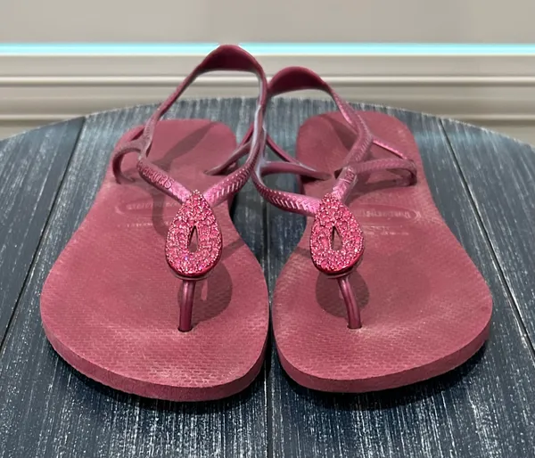 Havaianas Luna Glitter Sandals  - Image 2