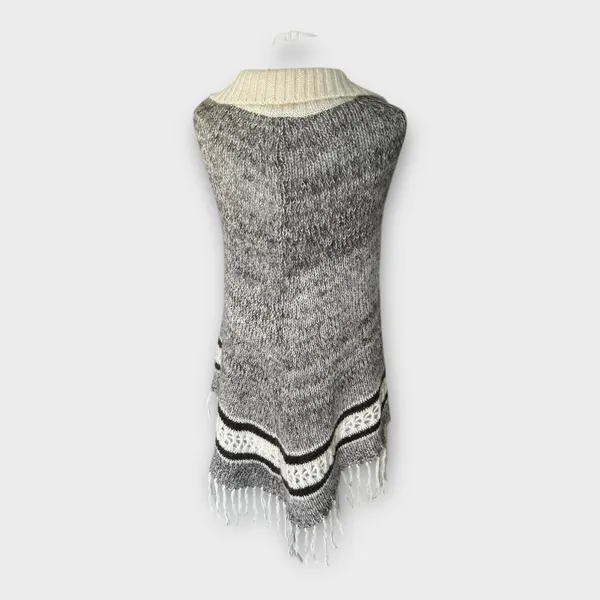 Vintage 70s Knitted Poncho MKM Designs Tie & Collar Medium Retro Boho Hippie - Image 6