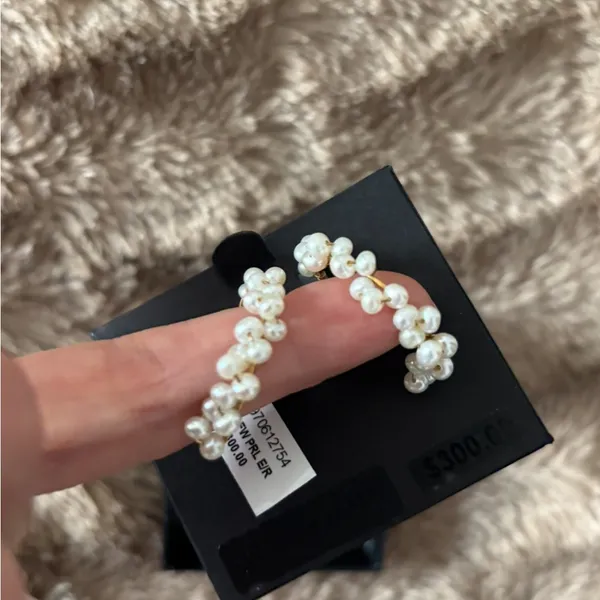 Macys Bridge Cultured Pearl Earrings NWT - Image 4