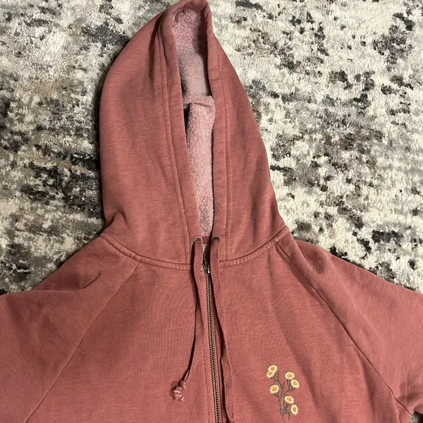 walk in love. Women’s‎ Pink Fleece Do Not Worry Wildflower Zip Up Hoodie Small - Image 7