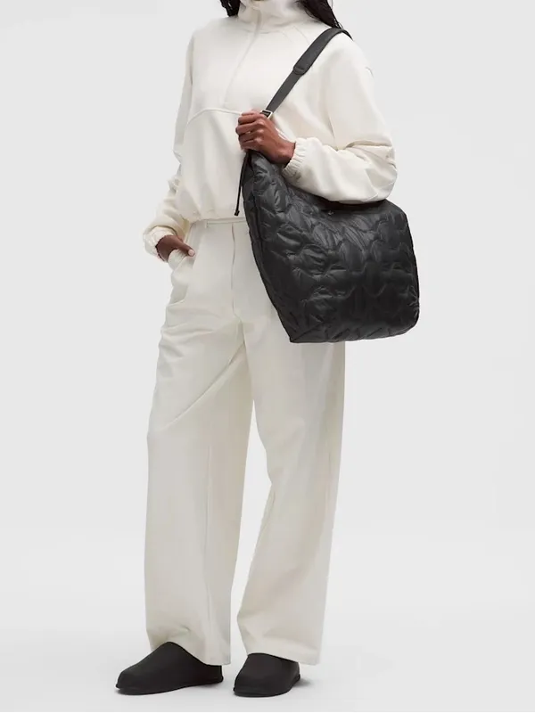 Lululemon Quilty Pleasures Shoulder Bag 14L black Sold out online NWT - Image 2