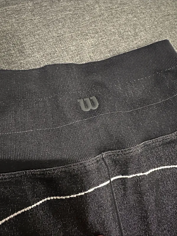 Wilson womens evolution tight leggings‎ size XS black and white NWOT - Image 4