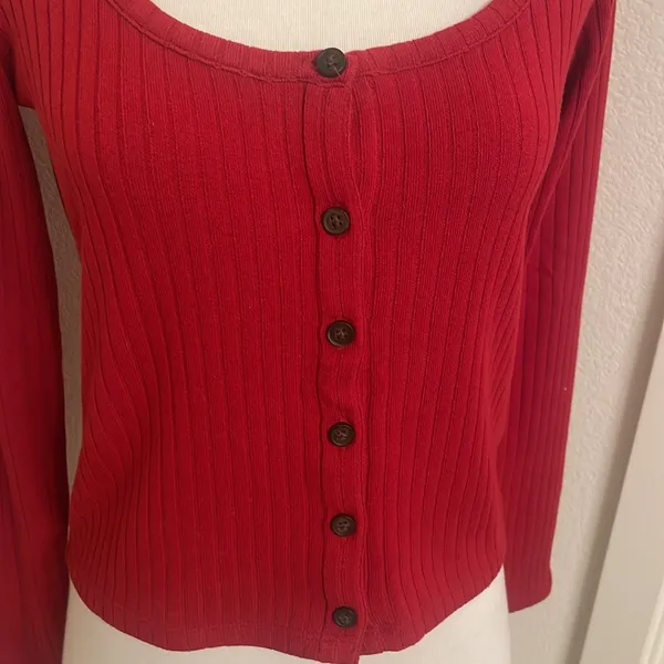 Madewell Women’s Ribbed‎ Cardigan Crop Tee in Scarlet - Image 2