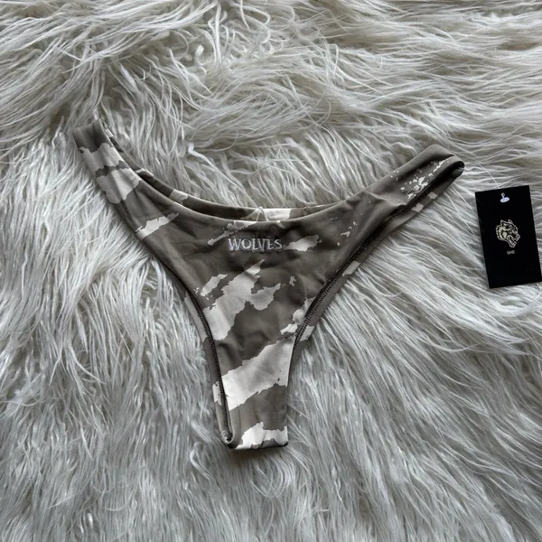 Darc Sport Wolves Hardcore Nikita Bikini Bottom Cacti Cream Native Camo Small - Image 2