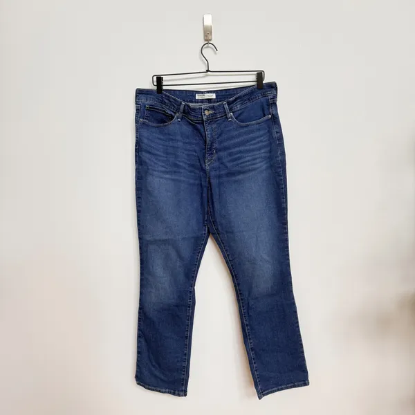 Levi's Signature Totally Shaping Straight Jeans W33 L28 Dark Wash Stretch Denim‎ - Image 2