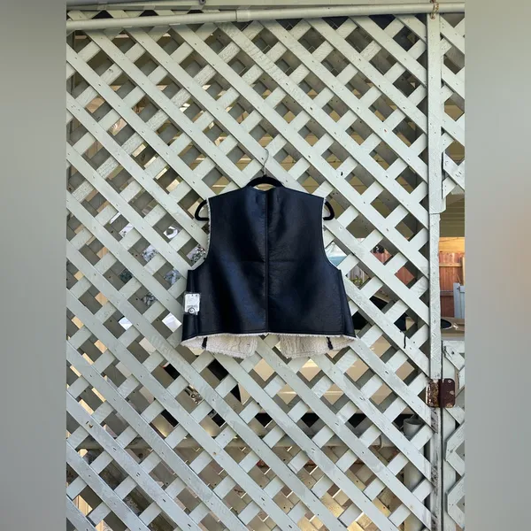 Free people Travelers Reversible Leather Vest - Image 7