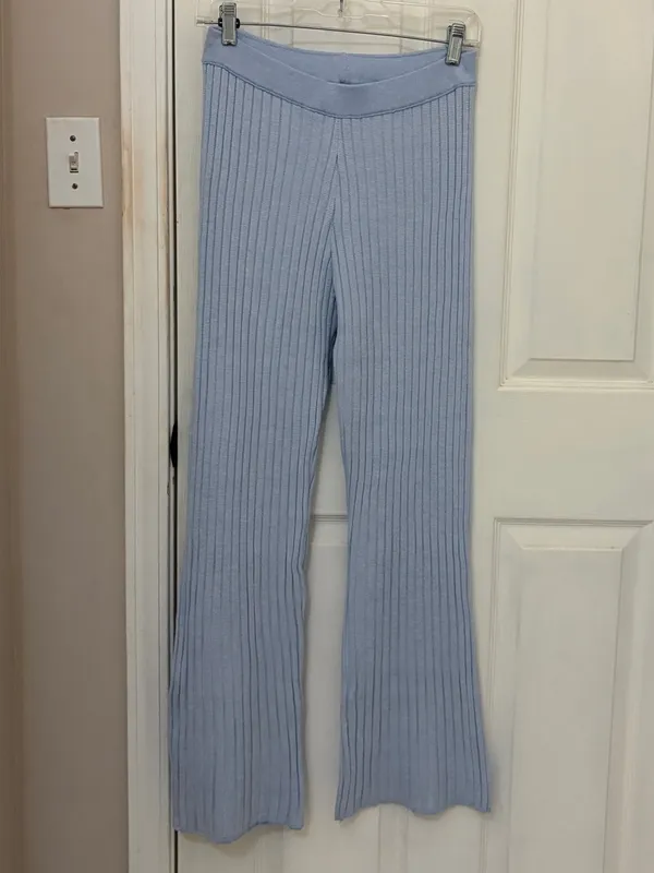 NWT!! Aerie Late Night Sweater Pants in Sky Blue - Image 4