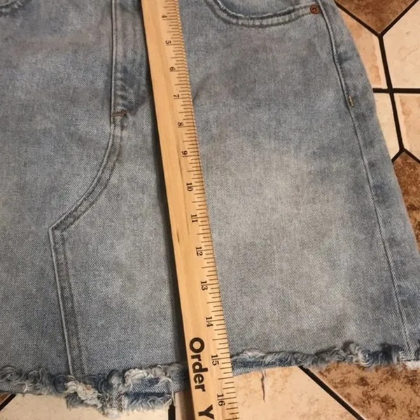 DL1961 Georgia light wash denim mini skirt size small‎ Y2K cute preppy retro - Image 9