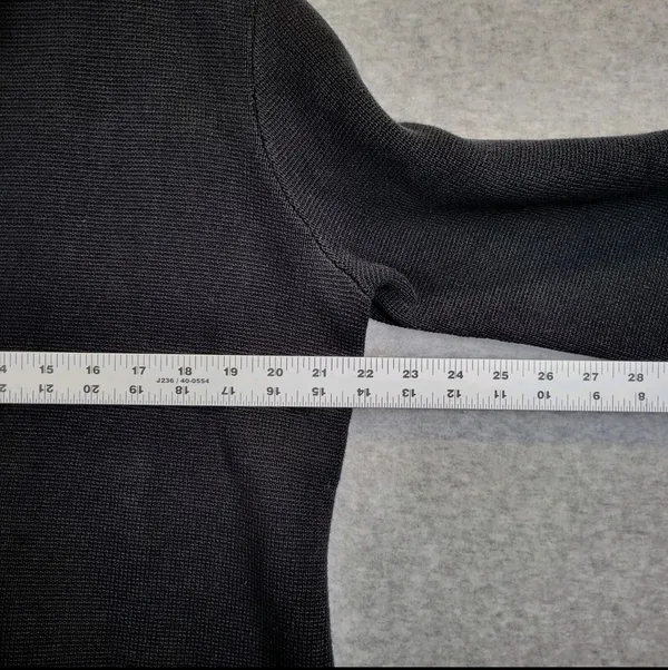 Tuckernuck Cassandra blazer sweater size M black new with tags knit cardigan - Image 7