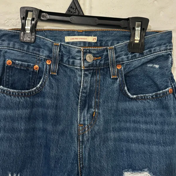 Levis Low Pro Straight Jeans Women’s 25 Distressed Medium Wash Denim - Image 3