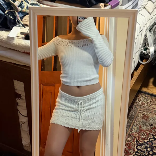 urban outfitters crochet mini skirt - Image 4