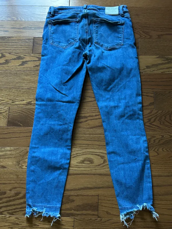 PAIGE Women’s Skinny Jeans in Medium Blue - Stretch Denim Sz 28 - Image 2