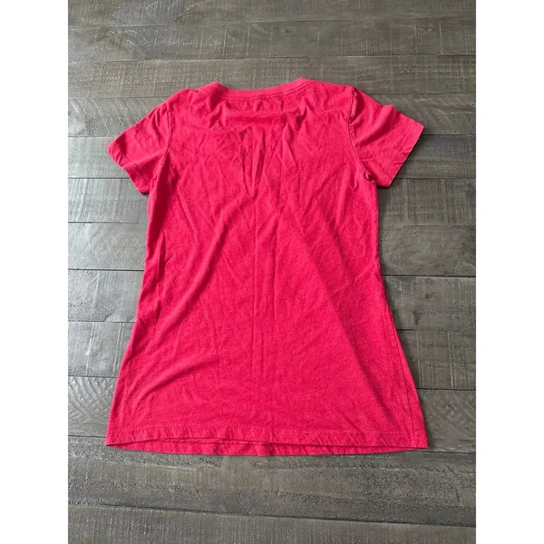 "Roll Tribe"‎ Women's Red Short Sleeve Tee Size Large - Image 7