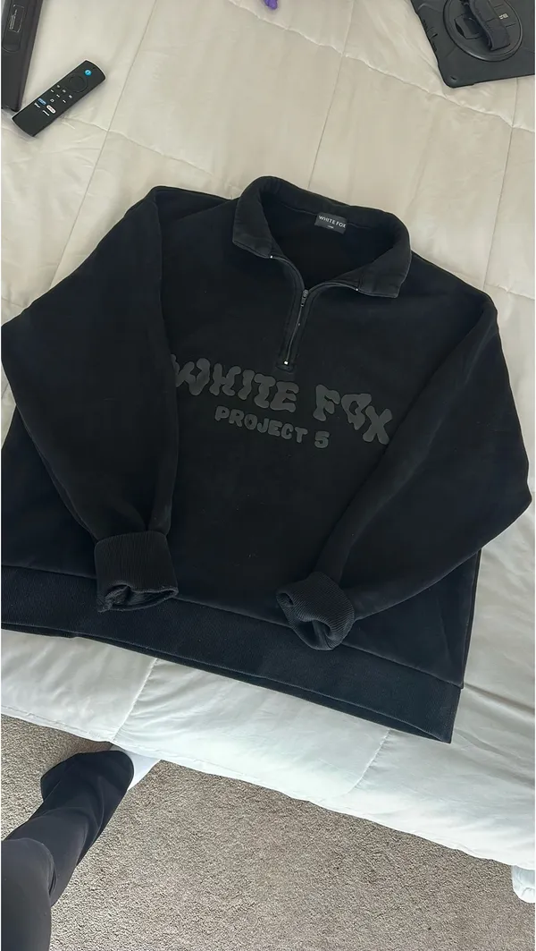 White Fox Boutique Half-Zip Sweatshirt - Image 3