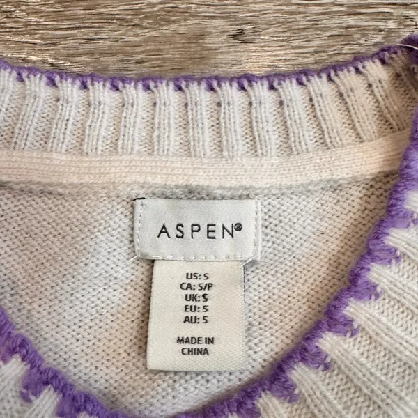 NWT Aspen Cream Wool Blend Crew Neck Sweater with Purple Trim Size Small‎ S - Image 4