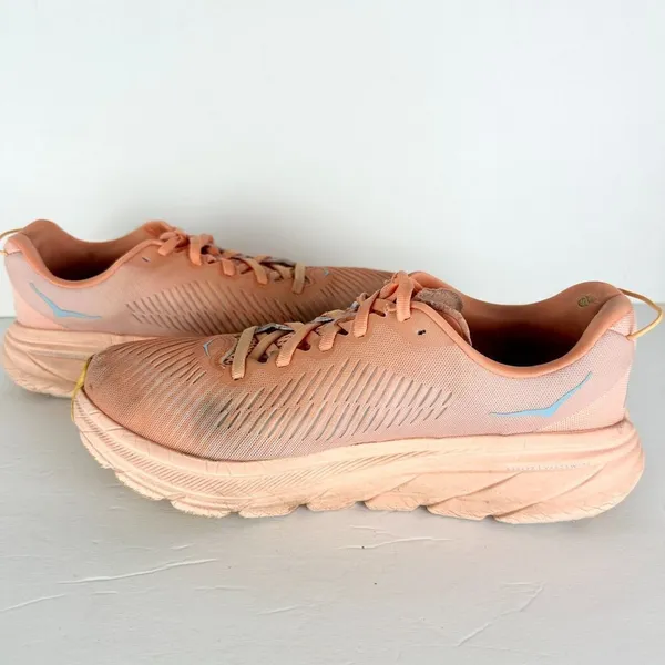 Hoka One One Rincon 3 Athletic Sneakers Size 8.5 Shell Coral Peach Parfait - Image 3