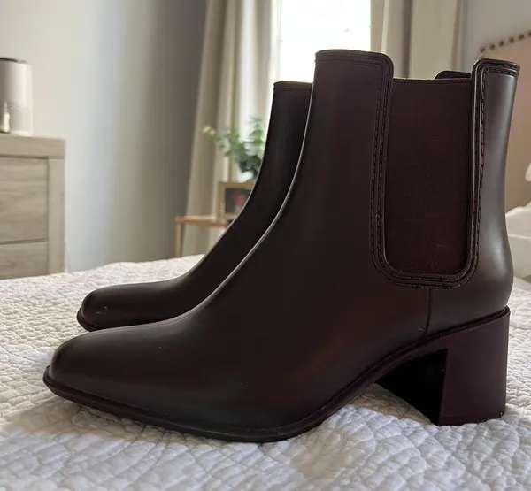 Jeffrey Campbell NWOB rainy day boots - Image 4