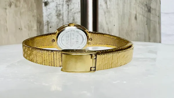 Timex Dainty Vintage Gold  Watch - Image 6
