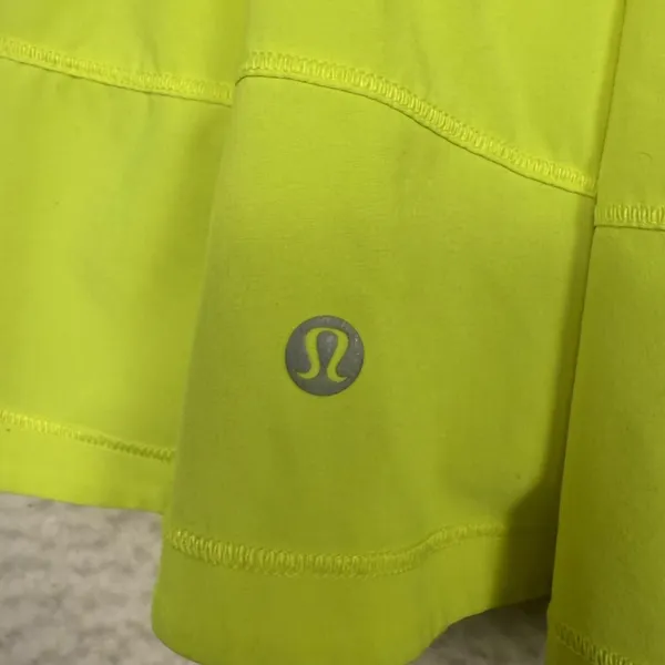 Lululemon Skirt Skort Womens 9 Neon Yellow Running‎ Athletic Tennis Pocket - Image 4