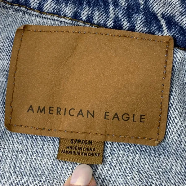 American Eagle Oversized Distressed Denim Jean Jacket‎ Small - Image 10