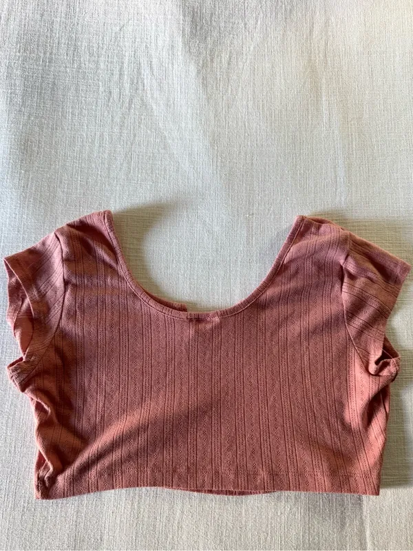 Colsie Short Sleeve Pointelle Crop Top - Rosy Pink, Large - Image 3