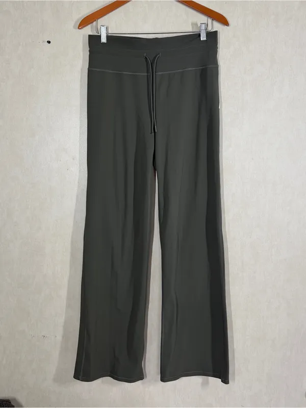 Vuori Women’s Daily Wide Leg Leggings Pants Pull On High Rise in Green L - Image 3