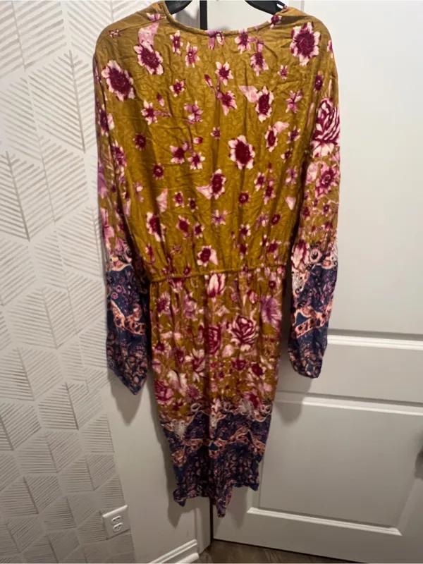 NWT Anthropologie printed floral tunic size L - Image 13