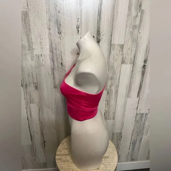 Hot pink crop top - Image 2