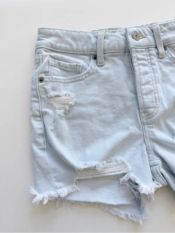 Old Navy High Rise O.G Straight Distressed Cut Off Jean Shorts Size 0 - Image 2