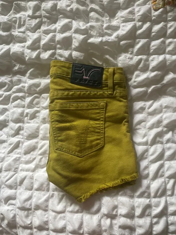 PRVCY Jean shorts Yellow Size 25 - Image 2