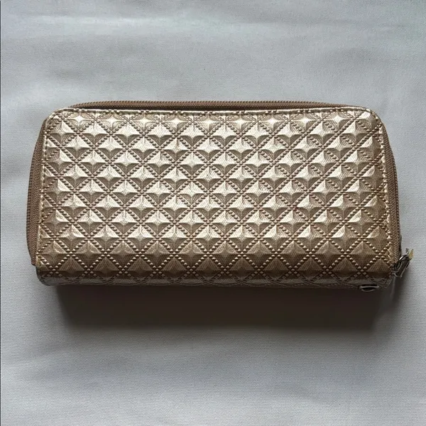Elegant Quilted Women's Wallet GUC - Image 2