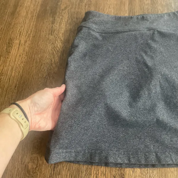 Athleta Gray Skort - Size Small - Image 3