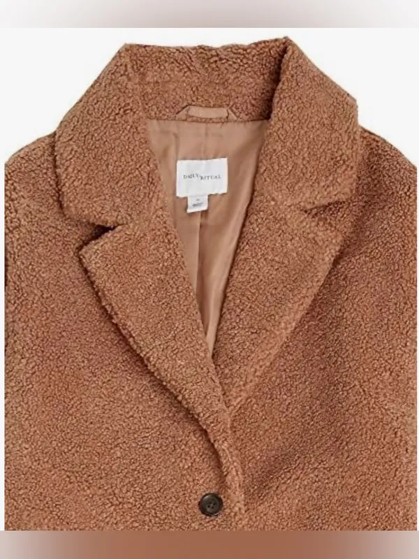 Relaxed Teddy Coat in Camel Brown - Image 5