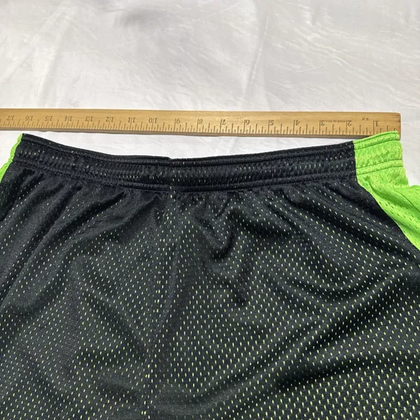 Under Armour Loose Womens Size XL Black Green Mesh Athletic Shorts - Image 2