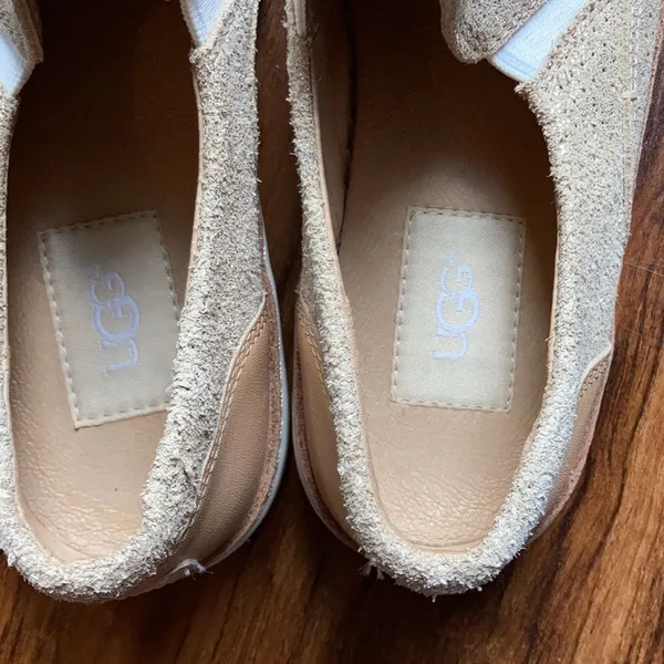 UGG Adley perforated stardust‎ slip on shoes gold size 6 - Image 4