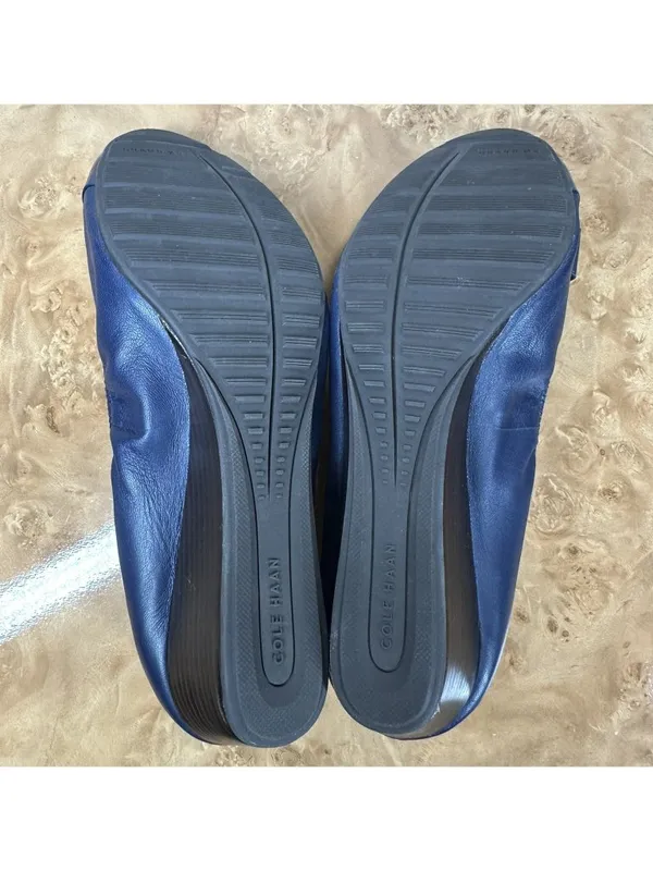 Cole Haan Emory Navy Leather Patent Cap Toe Bow Wedge Pumps Shoes 8.5B - Image 7