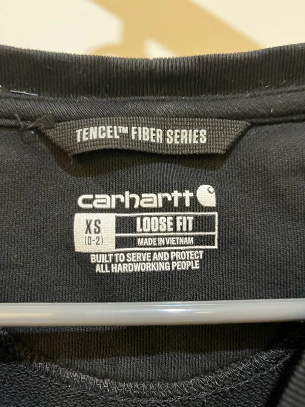 Carhartt Black Crewneck - Image 3