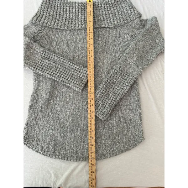 Abercrombie & Fitch Grey Cowl Neck Ribbed Knit Sweater Medium Raglan Sleeve - Image 7