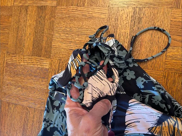 Maaji Black Reversible Bikini Bottoms with Teal & Mauve Floral Print Medium - Image 2