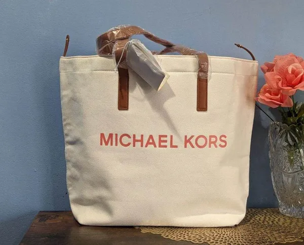 Michael Kors Tote Bag - Image 2