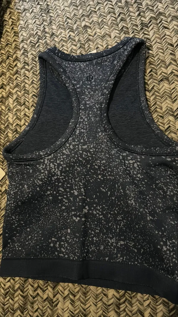 Lululemon Tank - Image 7