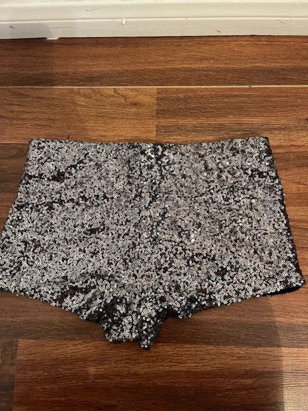 Alythea Silver Sequin Shorts. Size Small  - Image 2