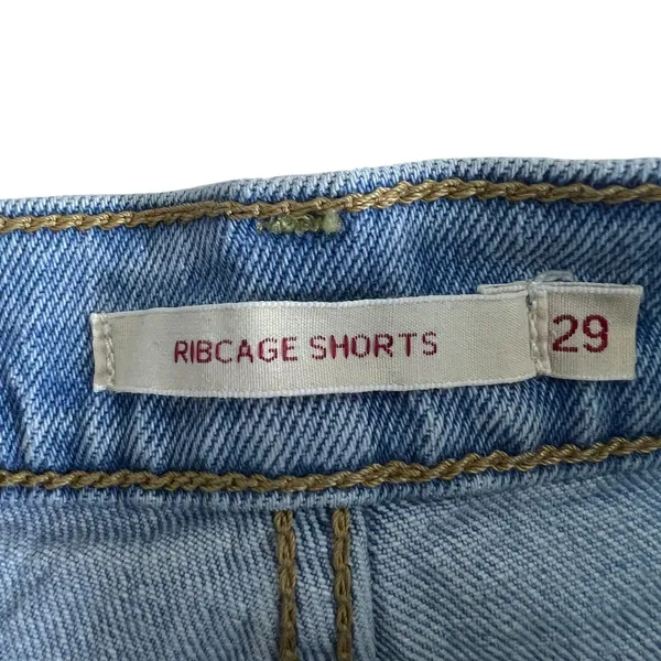 Levi's Ribcage Shorts Distressed Denim Cutoff Light Wash High Rise Size 29 - Image 5