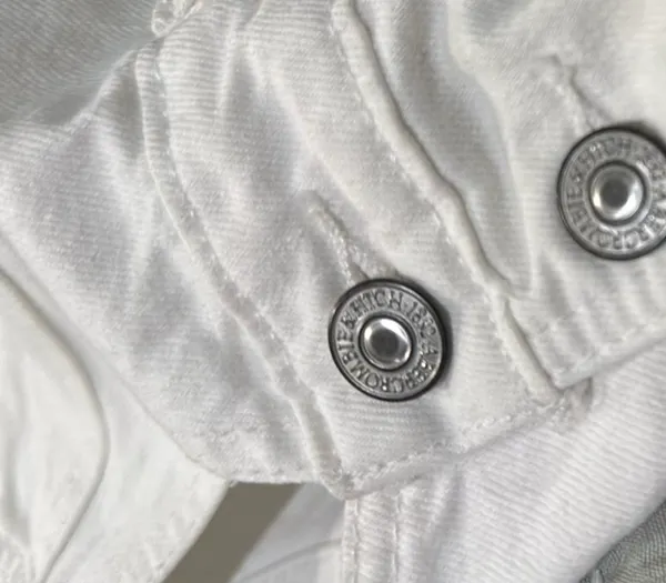 Abercrombie white overall denim shorts - Image 4