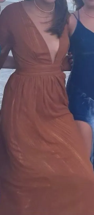 Beautiful orange and gold dress! - Image 3