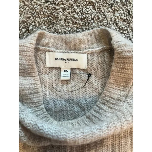 Banana Republic Size XS Beige Ribbed Wool Alpaca Blend‎ Crewneck Sweater Oatmeal - Image 4
