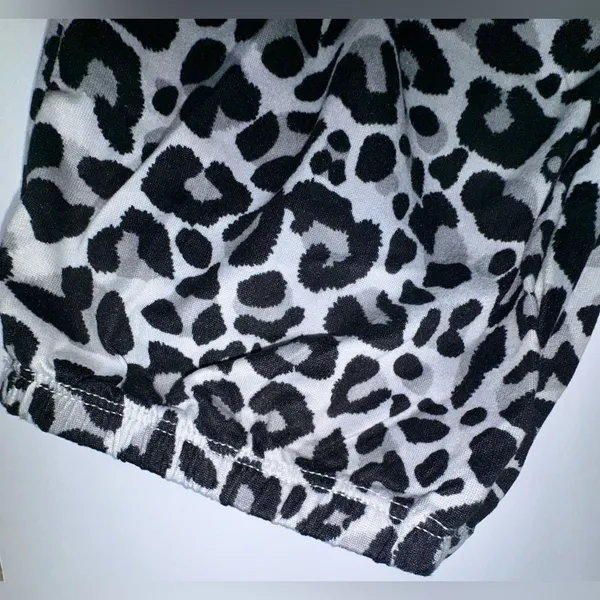 Christian Siriano‎ Pajama Set Super Soft Leopard Pants Lounge Joggers L NWT - Image 5