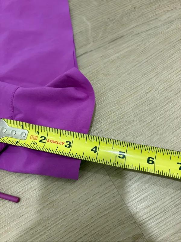 Athleta Vibrant Purple Shorts Size Medium - Image 7