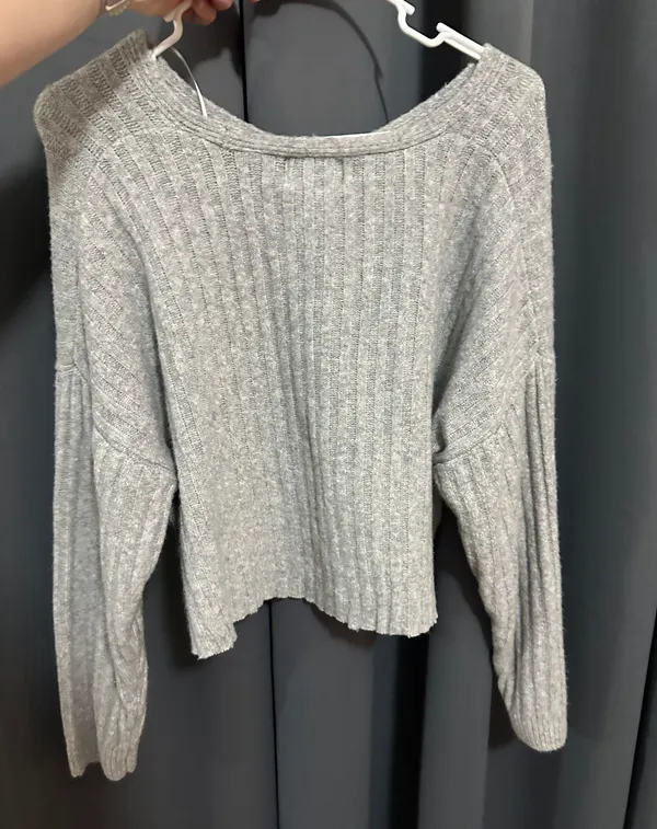 Cropped Grey Sweater Gray Size M - Image 2